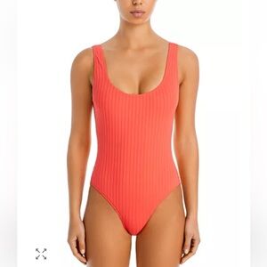 NWT Solid & Striped
The Annemarie Ribbed One Piece Swimsuit- Hot Coral